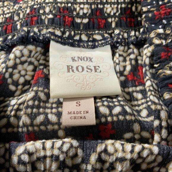 KNOX ROSE 100% Rayon Floral Off Shoulder Boho Top with Lace Trim at Hem Sz S - Picture 4 of 9